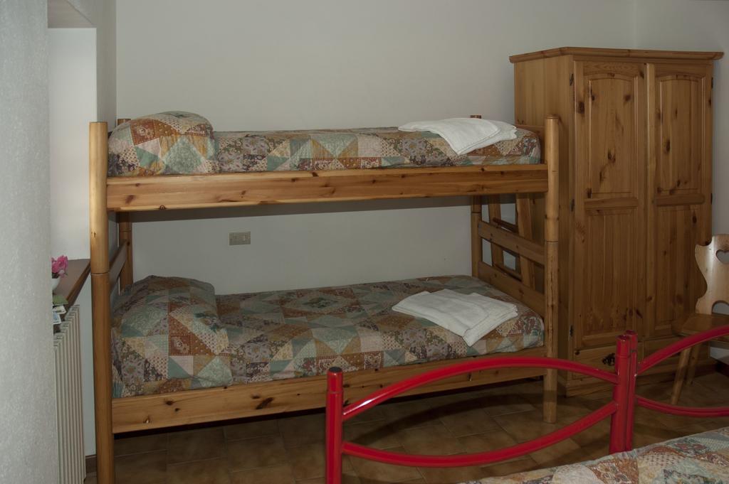 Casa Vacanze Ca' De Val Campodolcino Room photo