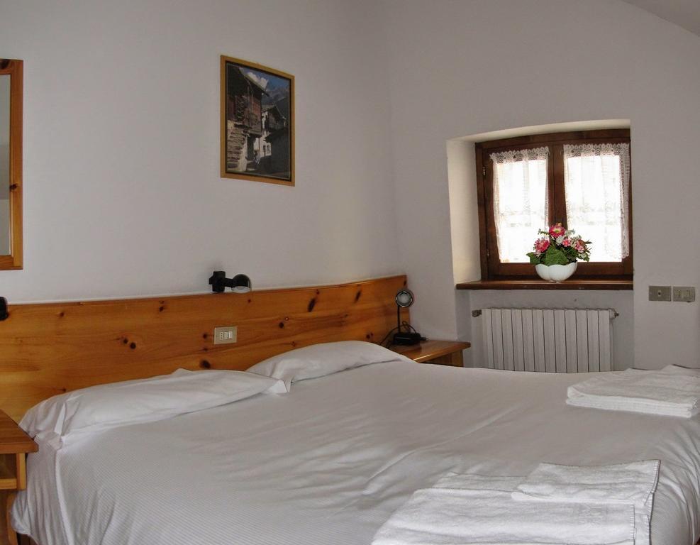 Casa Vacanze Ca' De Val Campodolcino Room photo