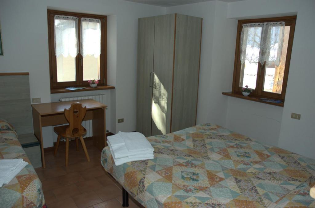 Casa Vacanze Ca' De Val Campodolcino Exterior photo
